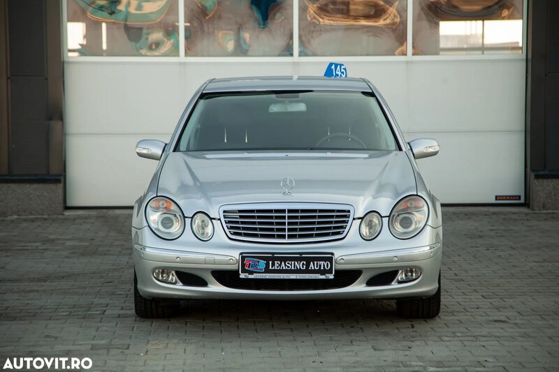 Mercedes-Benz E 220